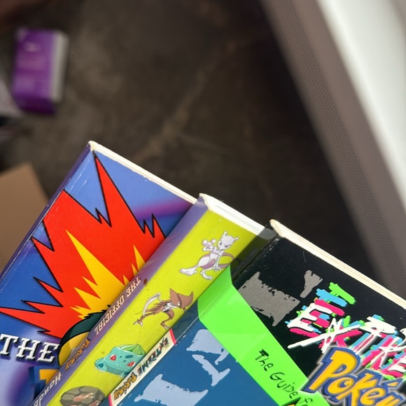 vintage 90’s Pokemon books bundle of 3 - Picture 12 of 13